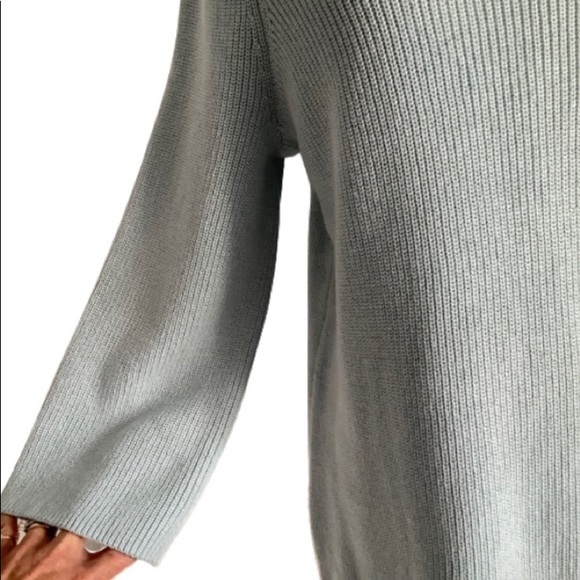 ❤️REITMANS LACE UP SWEATER SIZE L❤️ - Picture 6 of 7